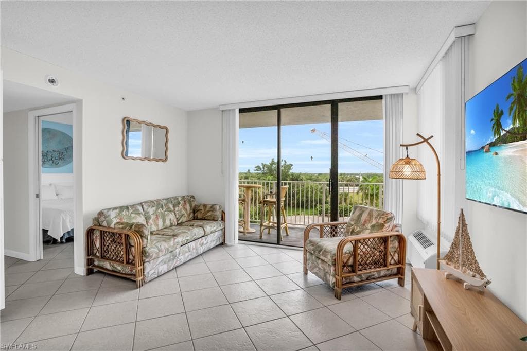 8701 Estero Blvd 301, Bonita Springs, FL 33931-5