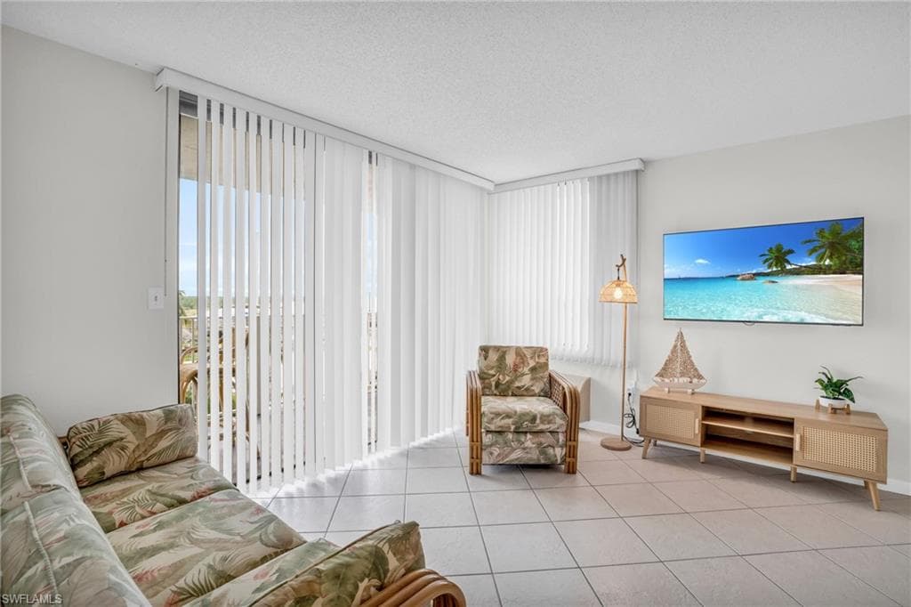 8701 Estero Blvd 301, Bonita Springs, FL 33931-8