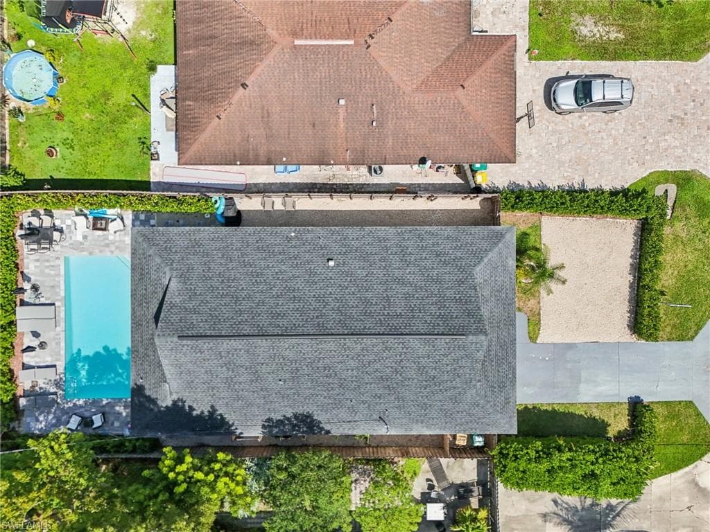 705 103rd Ave N, Naples, FL 34108-36