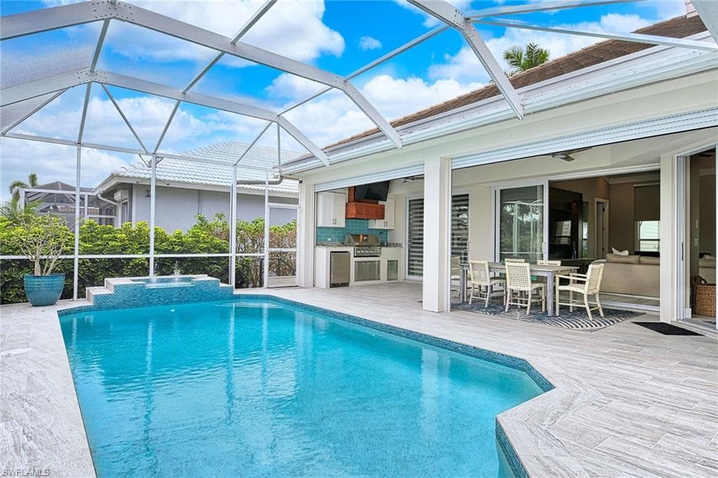 1061 Bonita Ct, Marco Island, FL 34145-32