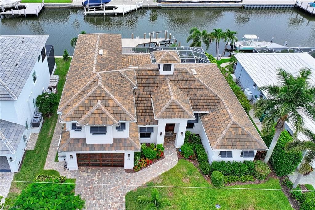 1061 Bonita Ct, Marco Island, FL 34145-36