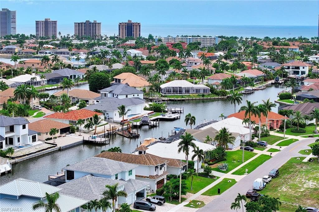 1061 Bonita Ct, Marco Island, FL 34145-41