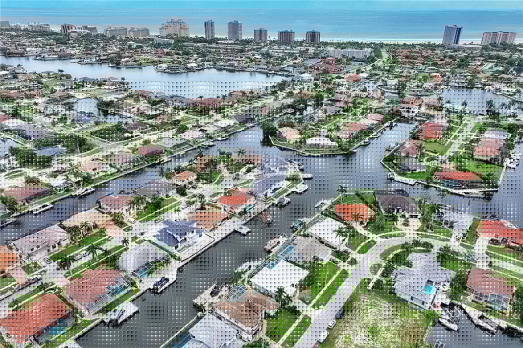 1061 Bonita Ct, Marco Island, FL 34145-42