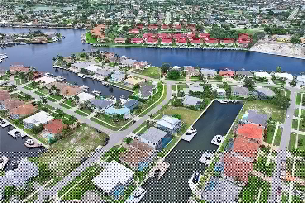 1061 Bonita Ct, Marco Island, FL 34145-44