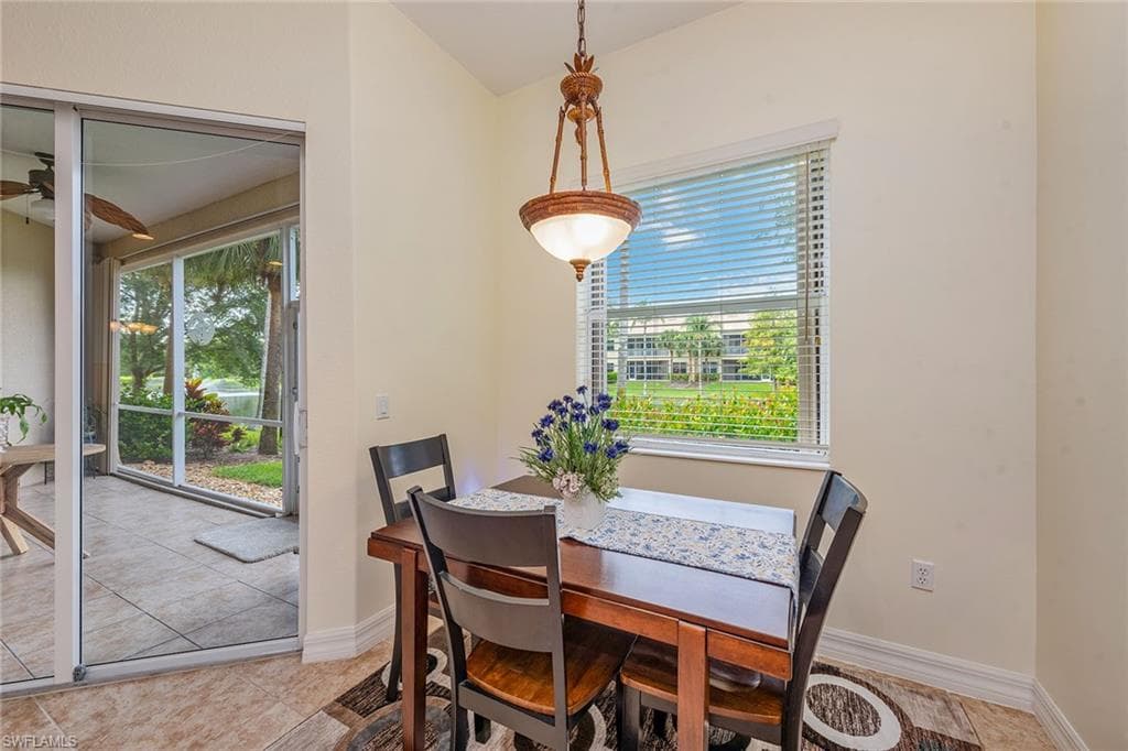 6031 Jonathans Bay Cir 401, Fort Myers, FL 33908-10