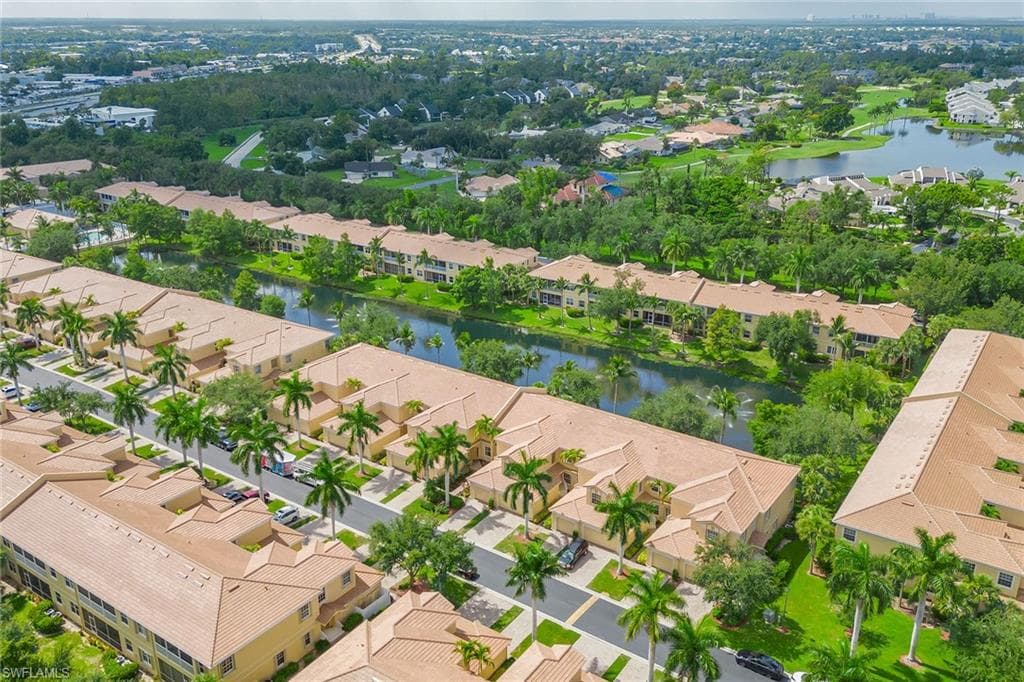 6031 Jonathans Bay Cir 401, Fort Myers, FL 33908-25