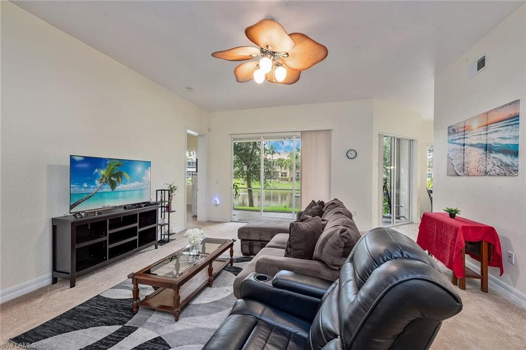 6031 Jonathans Bay Cir 401, Fort Myers, FL 33908-5