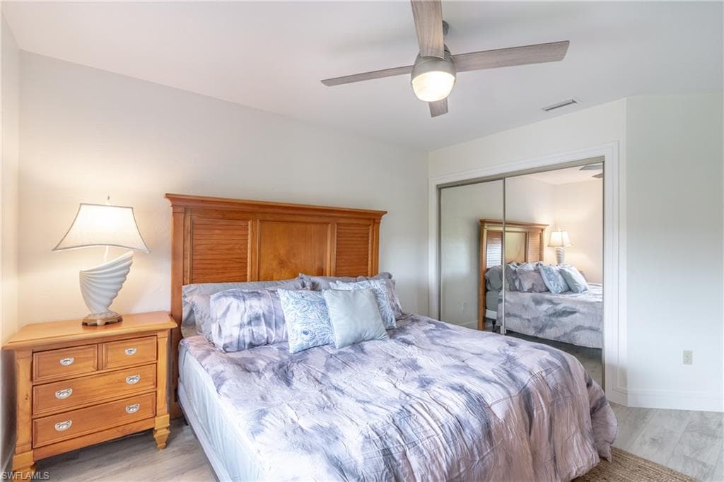 528 Tigertail Ct, Marco Island, FL 34145-20