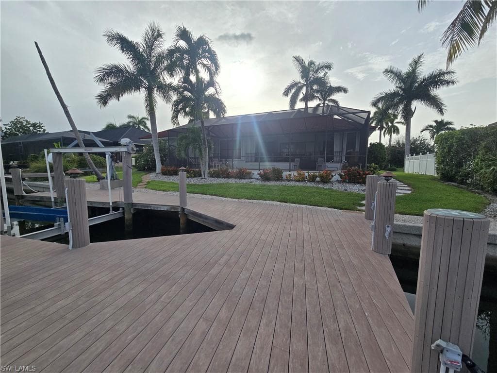 528 Tigertail Ct, Marco Island, FL 34145-30