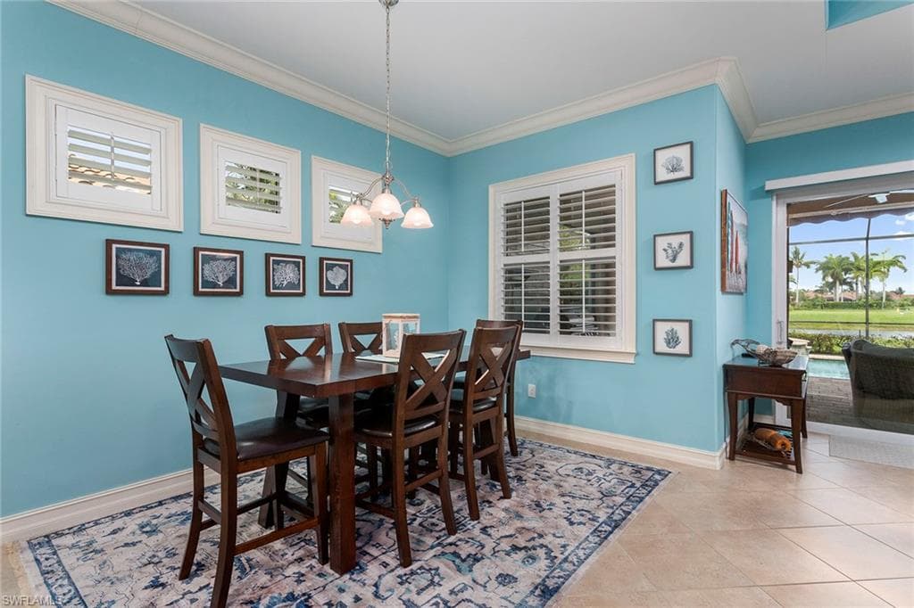 9197 Campanile Cir, Naples, FL 34114-9