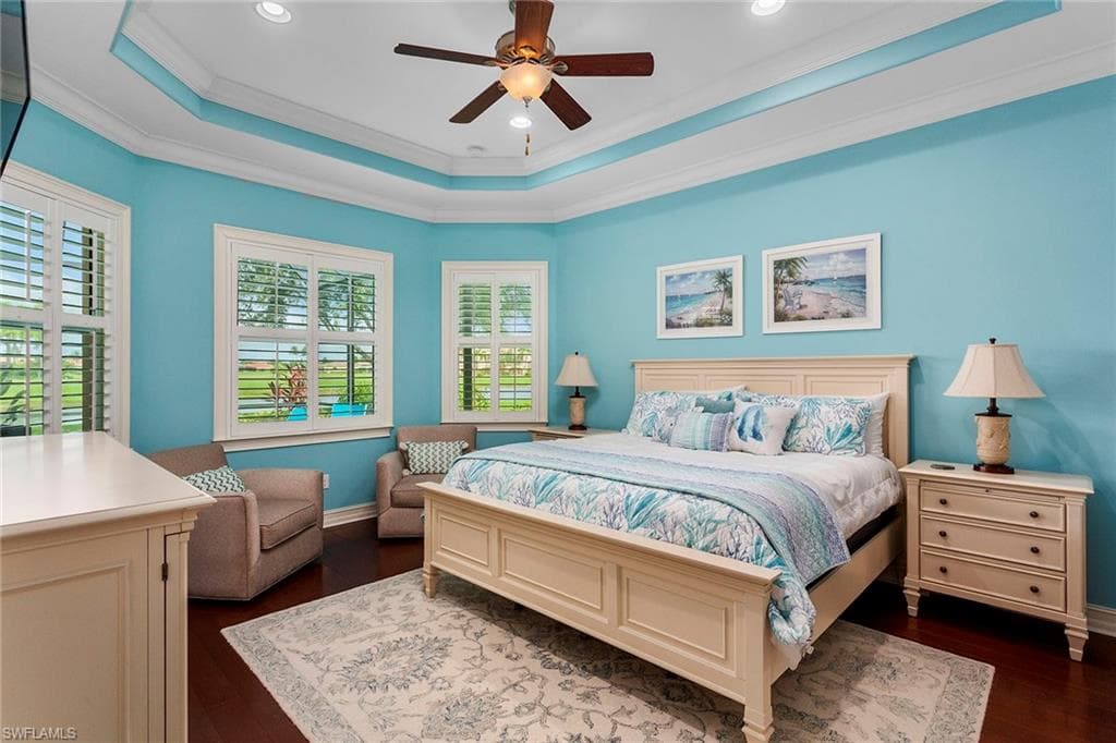 9197 Campanile Cir, Naples, FL 34114-10