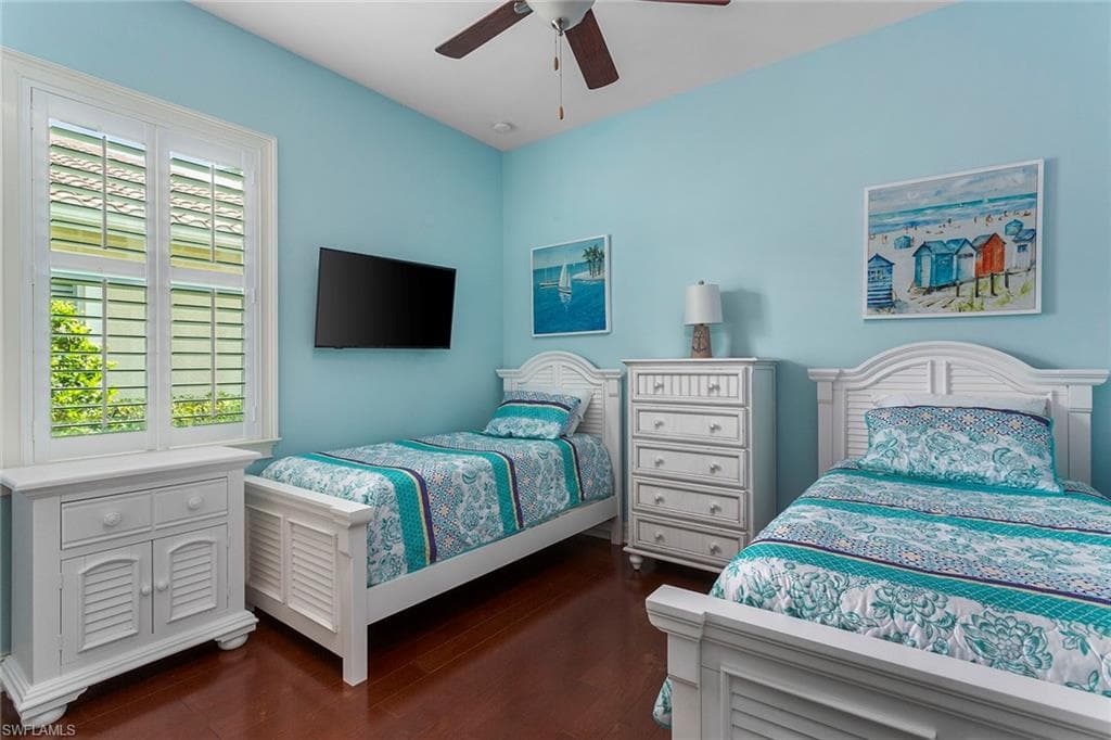 9197 Campanile Cir, Naples, FL 34114-12