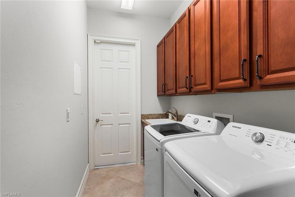 9197 Campanile Cir, Naples, FL 34114-16