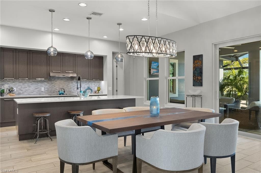 14844 Dockside Ln, Naples, FL 34114-11