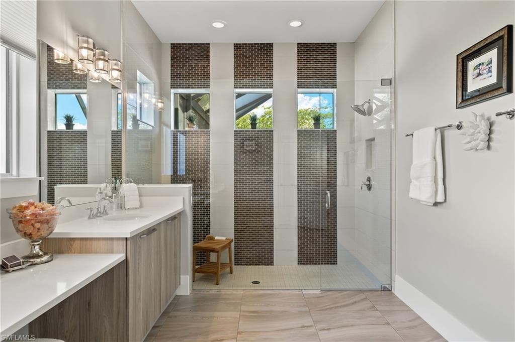 14844 Dockside Ln, Naples, FL 34114-22