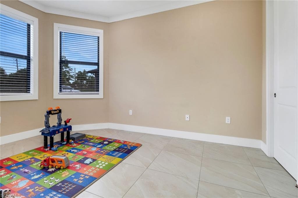 3170 Everglades Blvd S, Naples, FL 34117-19