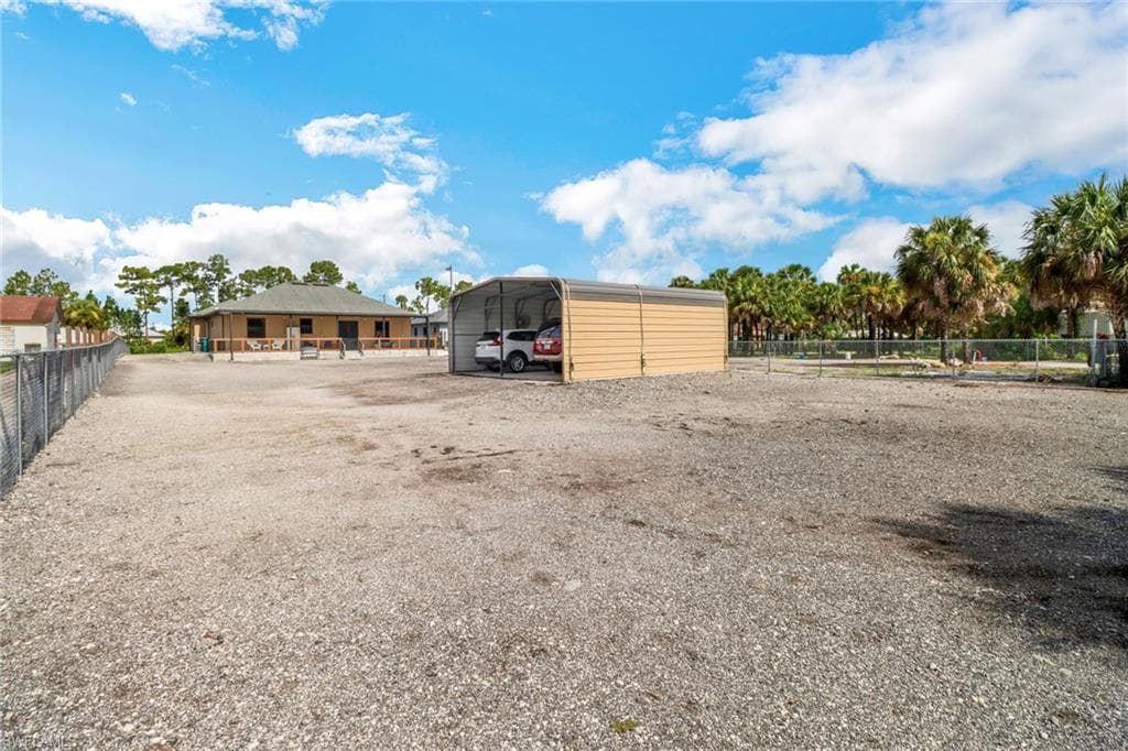 3170 Everglades Blvd S, Naples, FL 34117-33