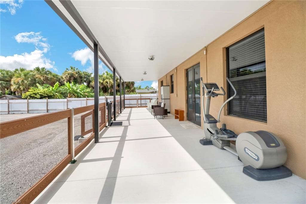 3170 Everglades Blvd S, Naples, FL 34117-37