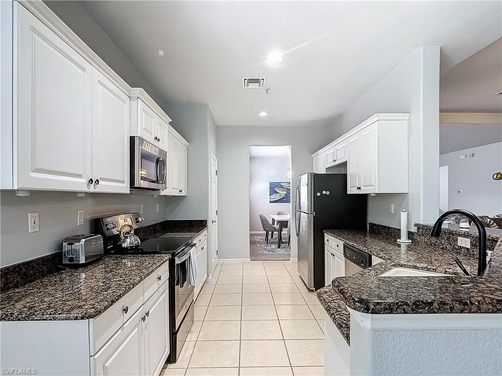 12854 Carrington Cir 204, Naples, FL 34105-10
