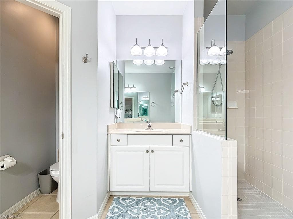 12854 Carrington Cir 204, Naples, FL 34105-23
