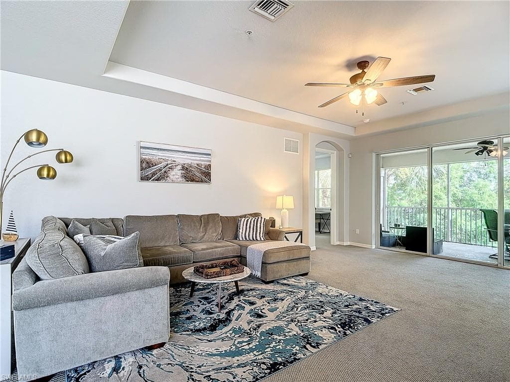 12854 Carrington Cir 204, Naples, FL 34105-2