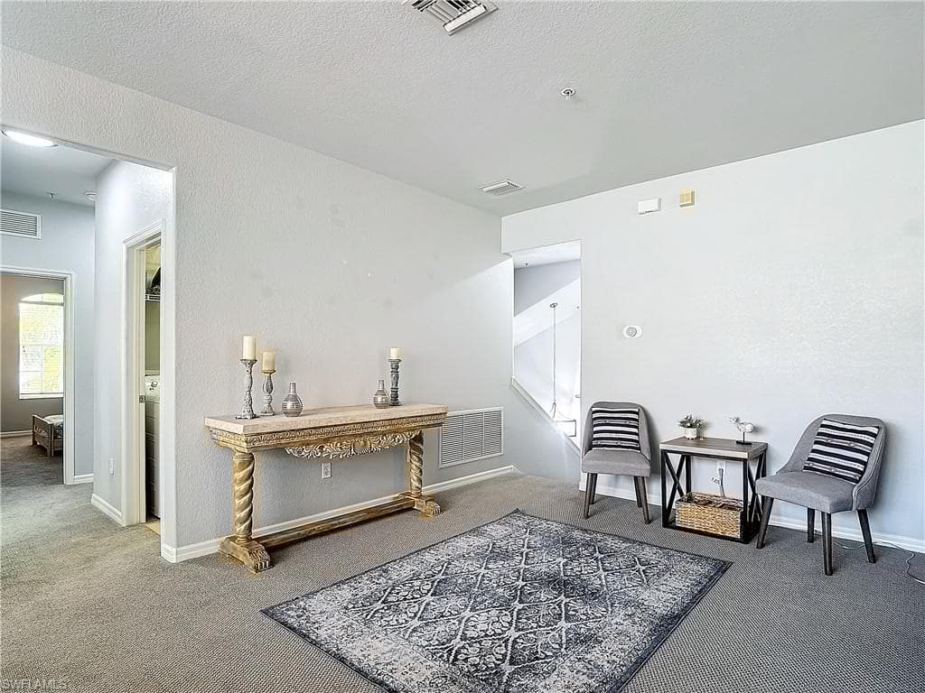 12854 Carrington Cir 204, Naples, FL 34105-7
