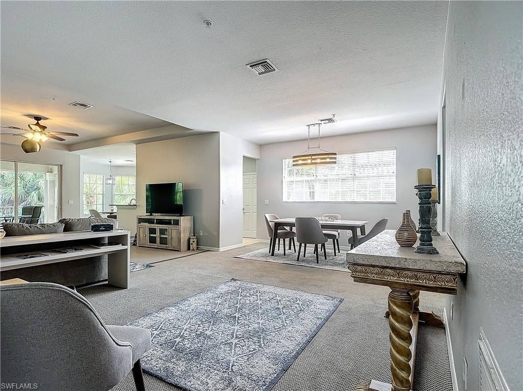 12854 Carrington Cir 204, Naples, FL 34105-8