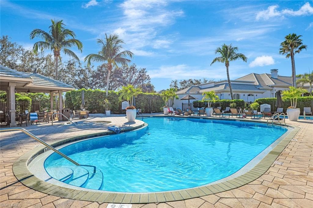 3971 Jasmine Lake Cir, Naples, FL 34119-31