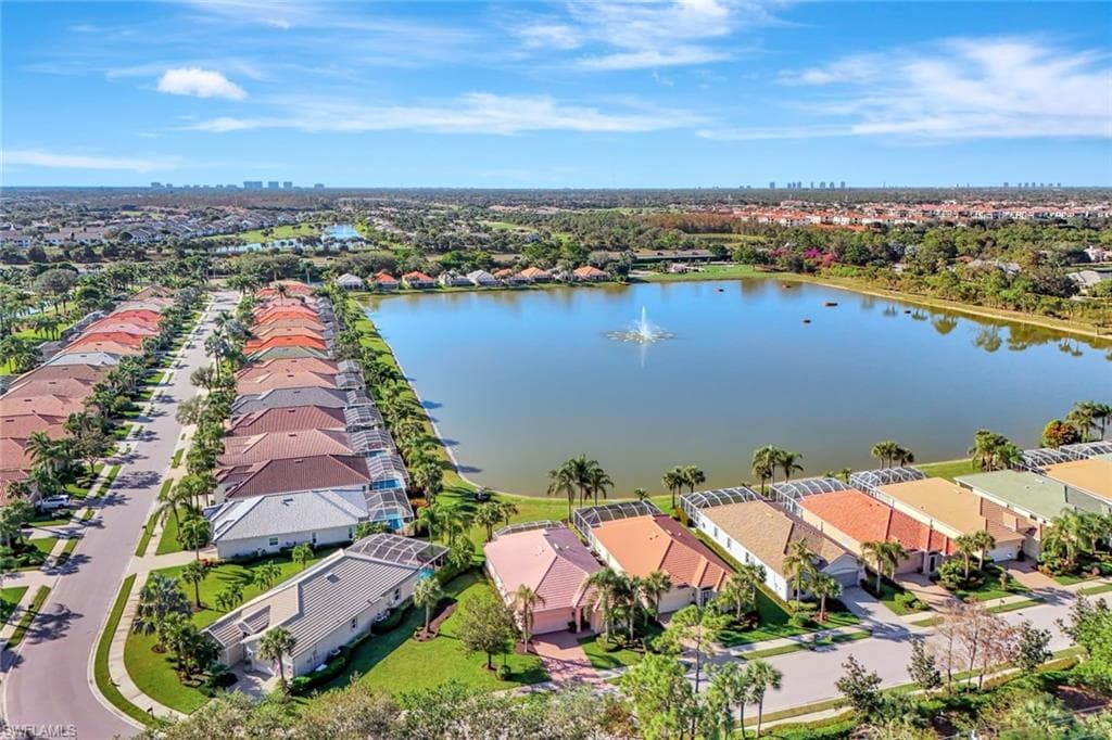 3971 Jasmine Lake Cir, Naples, FL 34119-37