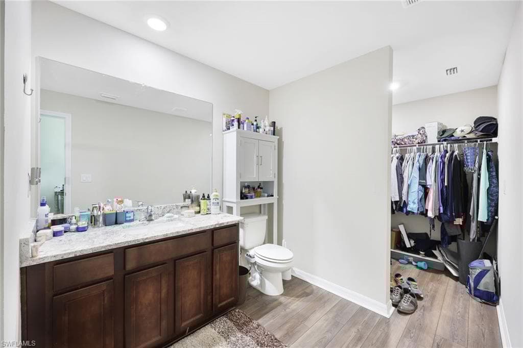 3620 38th Ter, Cape Coral, FL 33993-15