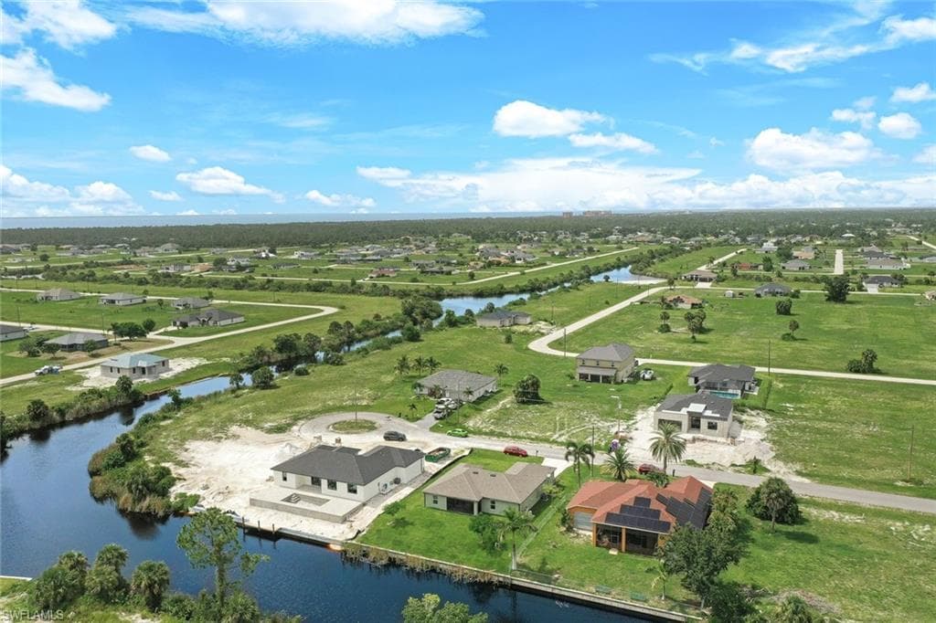 3620 38th Ter, Cape Coral, FL 33993-22