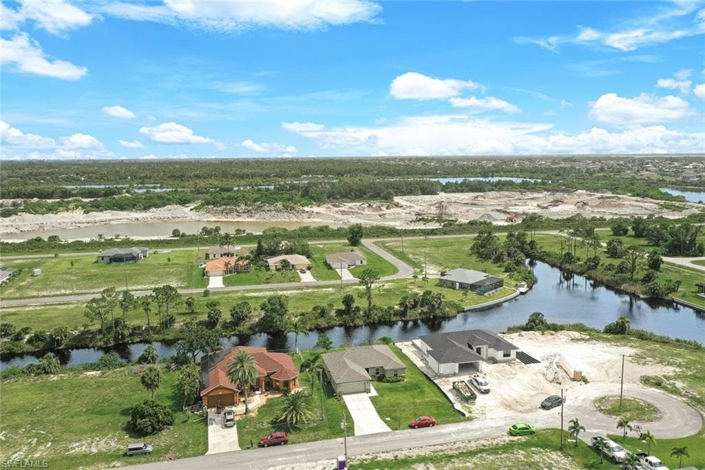 3620 38th Ter, Cape Coral, FL 33993-23