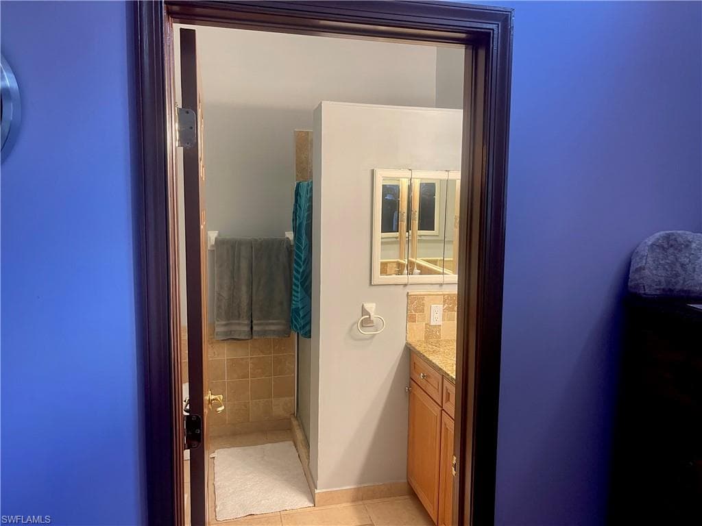 5930 Lancewood Way, Naples, FL 34116-19