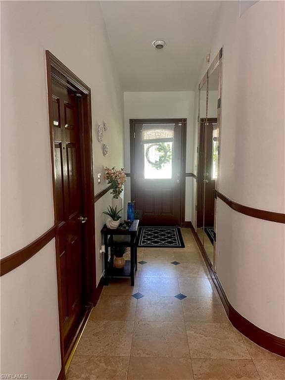 5930 Lancewood Way, Naples, FL 34116-4