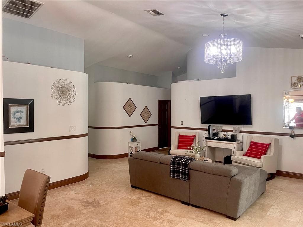 5930 Lancewood Way, Naples, FL 34116-6