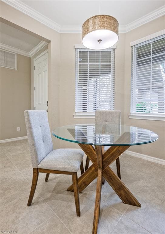 9374 Pocida Ct 102, Naples, FL 34119-9