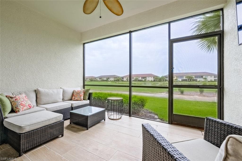 9374 Pocida Ct 102, Naples, FL 34119-1