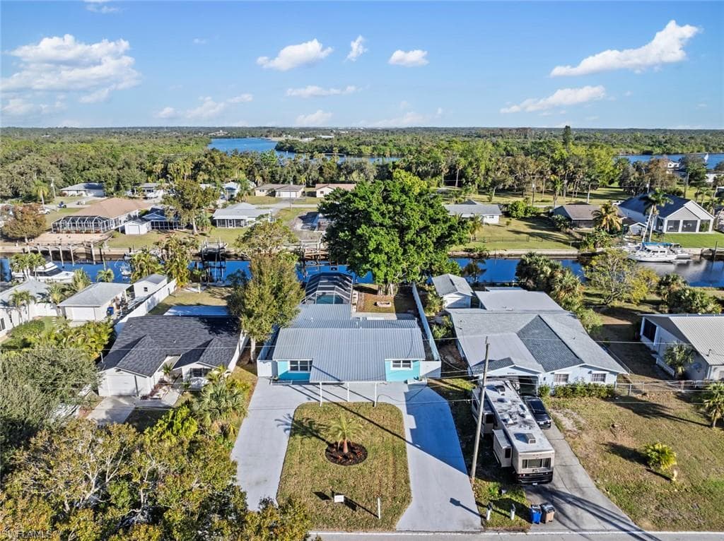 12511 Davis Blvd, Fort Myers, FL 33905-1