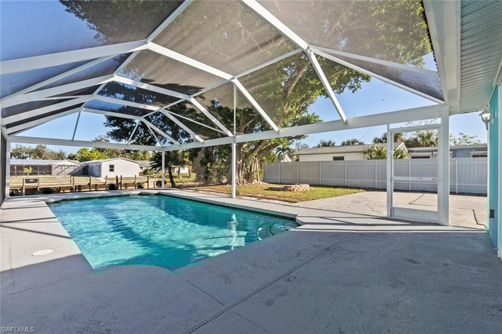 12511 Davis Blvd, Fort Myers, FL 33905-31