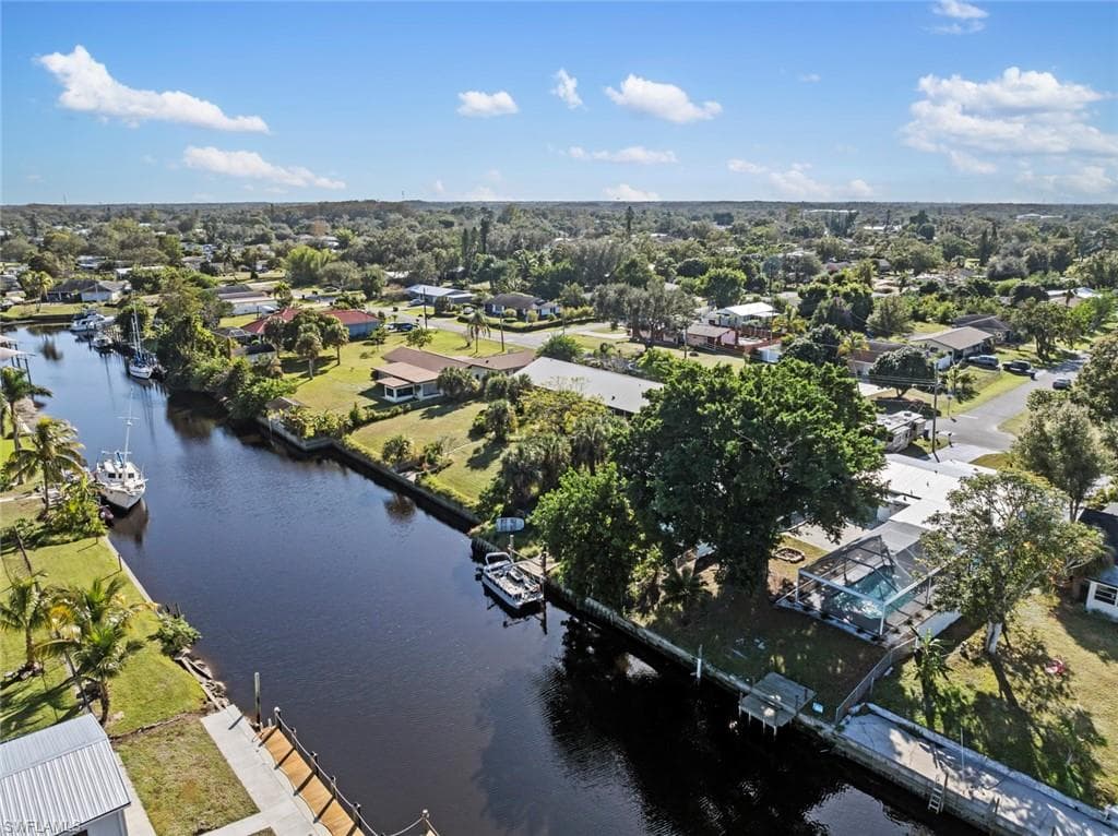 12511 Davis Blvd, Fort Myers, FL 33905-43