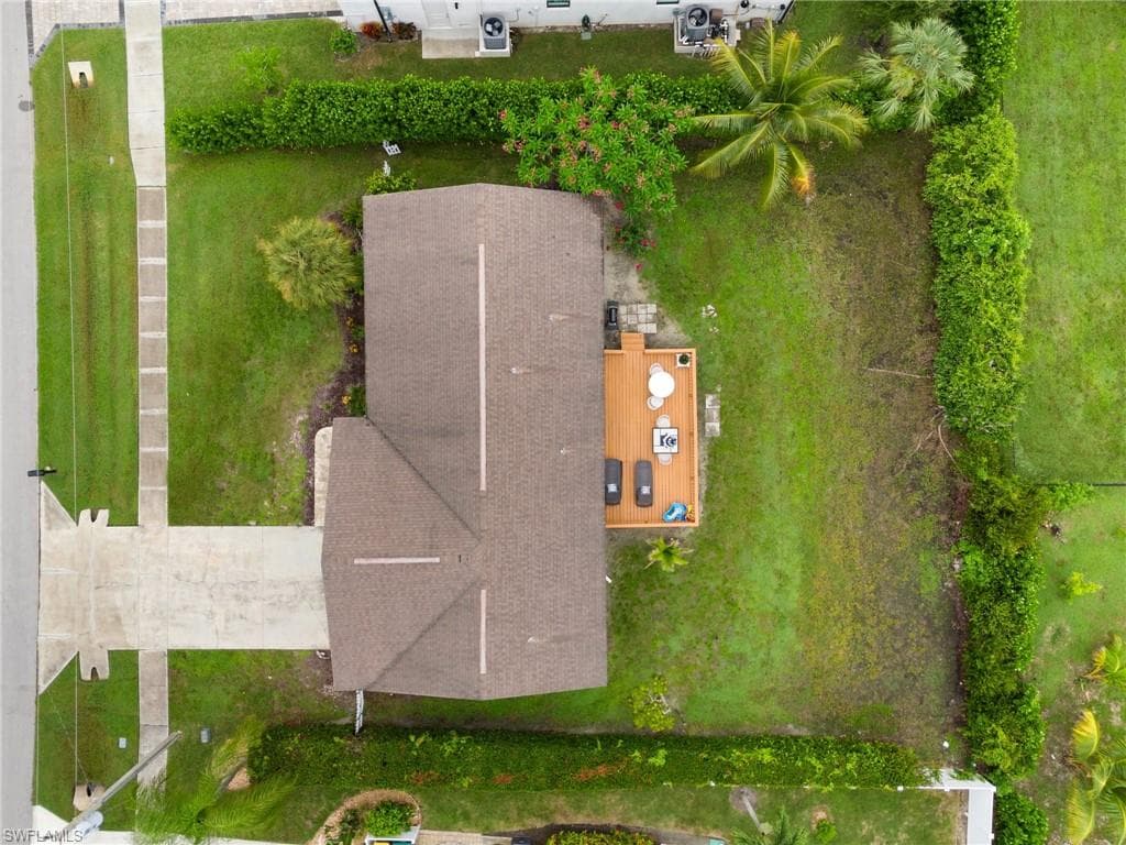1357 Merrimac Ave, Marco Island, FL 34145-28