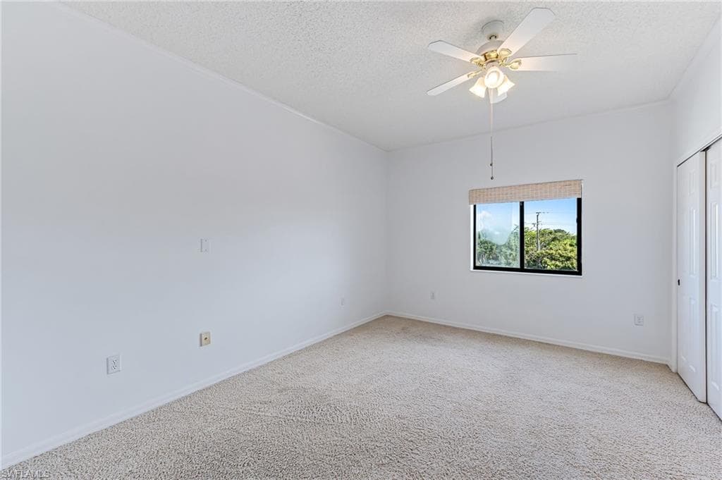 900 Arbor Lake Dr 9-307, Naples, FL 34110-14
