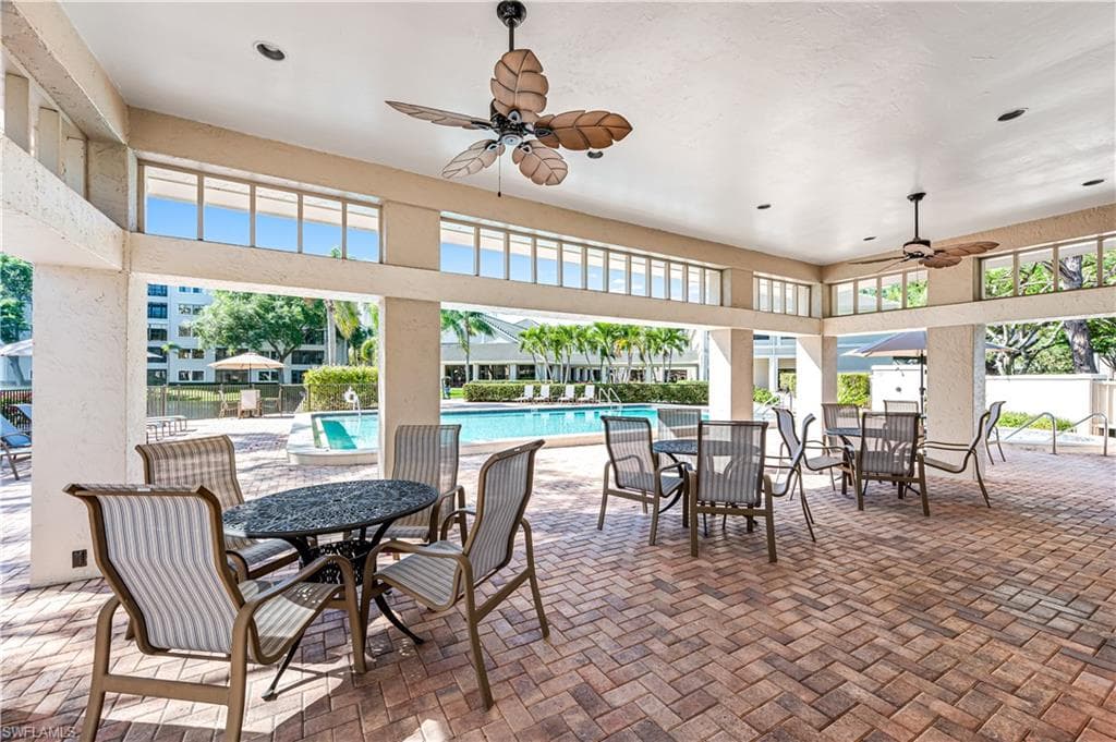 900 Arbor Lake Dr 9-307, Naples, FL 34110-31