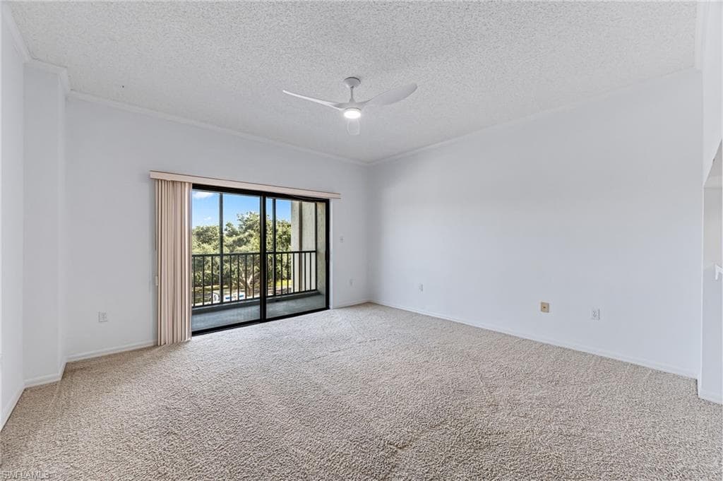900 Arbor Lake Dr 9-307, Naples, FL 34110-5