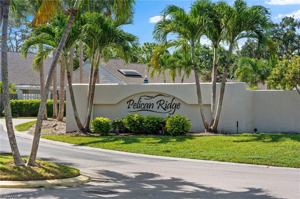 840 Meadowland Dr J, Naples, FL 34108-31