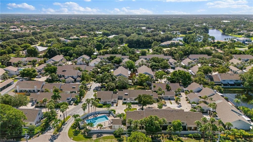 840 Meadowland Dr J, Naples, FL 34108-43