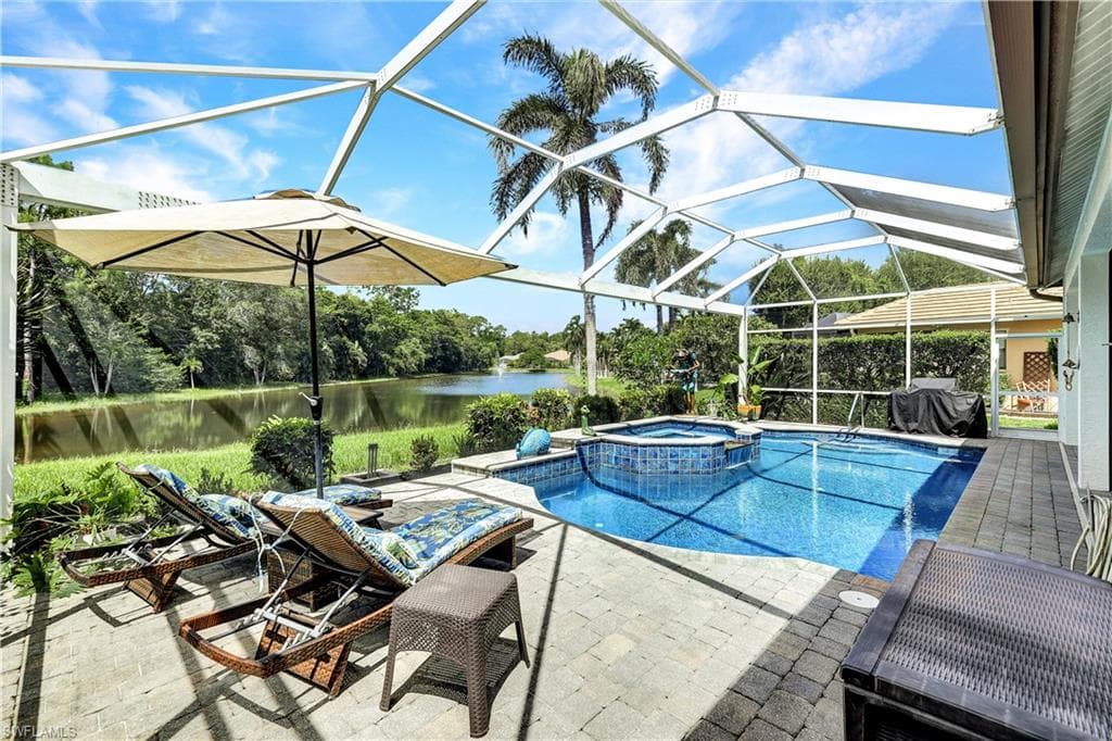 12790 Silverthorn Ct W, Bonita Springs, FL 34135-35