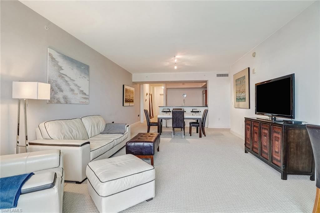 3000 Oasis Grand Blvd 1704, Fort Myers, FL 33916-11