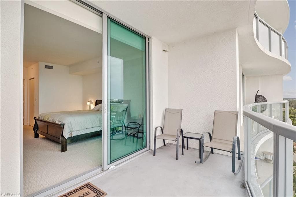 3000 Oasis Grand Blvd 1704, Fort Myers, FL 33916-19