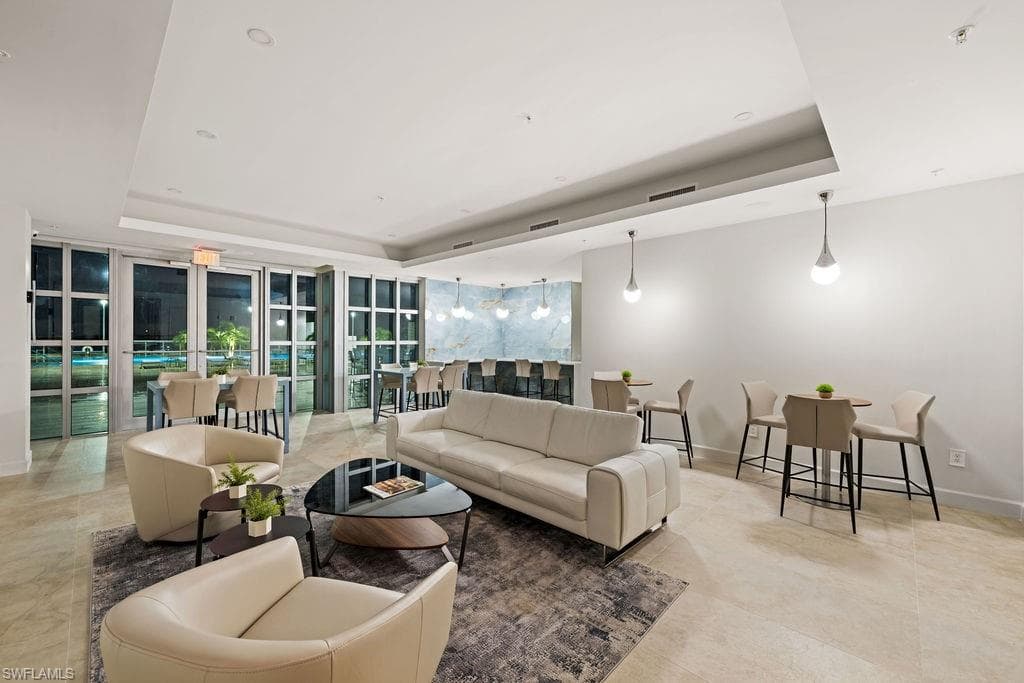 3000 Oasis Grand Blvd 1704, Fort Myers, FL 33916-30